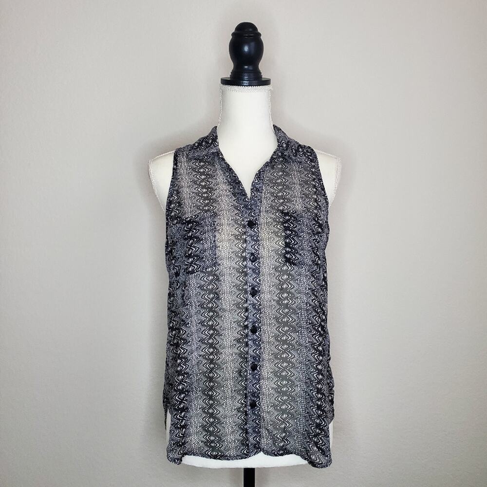 Lily White Sheer Patterned Tank Top Medium